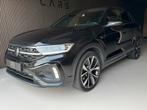 Volkswagen T-Roc 1.5 TSI |3x-R-Line|Pano|IQ|BlackPack|Beats|, 65 €/maand, 1258 kg, 1498 cc, Zwart