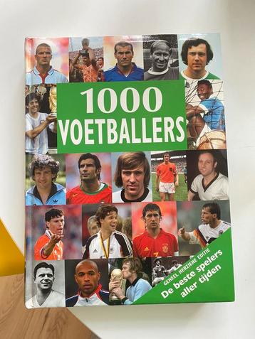 1000 Voetballers - Nederlands boek