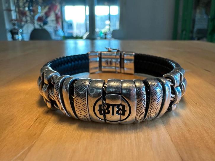 Buddha To Buddha 168 - Edwin Limited Bracelet Leather Black, Sieraden, Tassen en Uiterlijk, Armbanden, Zo goed als nieuw, Zilver