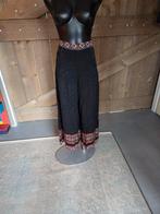 Desigual mt xs wijde pijpen broek enkel met glans., Zwart, Ophalen of Verzenden, Zo goed als nieuw, Driekwart