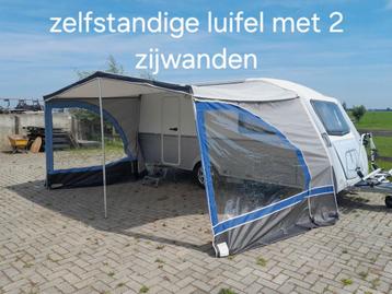 Luifel voor Kip Vision  beschikbaar voor biedingen