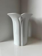 Vaas porselein Arzberg Duitsland, Huis en Inrichting, Wit, Aardewerk of Porselein, Ophalen of Verzenden, Zo goed als nieuw