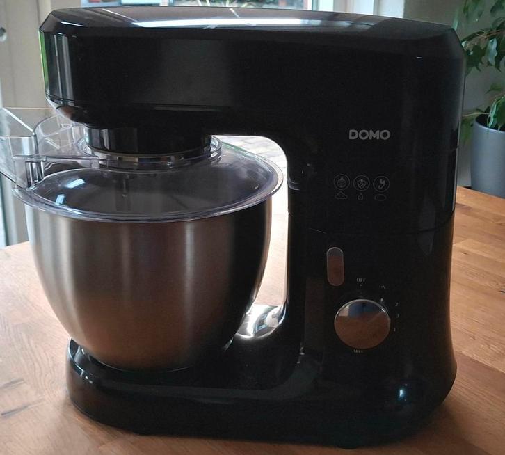 DOMO keukenmachine DO9111KR, Witgoed en Apparatuur, Keukenmixers, Gebruikt, 4 liter of meer, 3 snelheden of meer, Ophalen