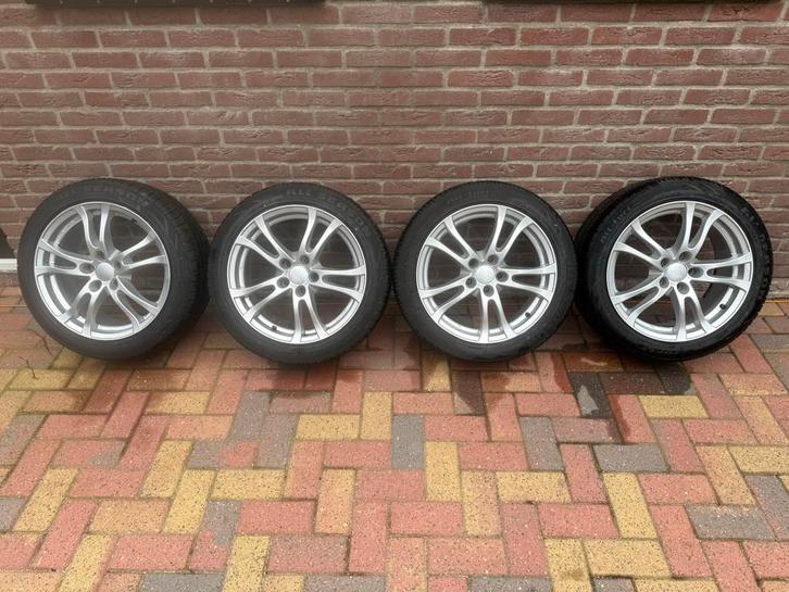 Mercedes W124 Velgen met Allseasonbanden, Auto-onderdelen, Banden en Velgen, Banden en Velgen, All Season, 17 inch, 205 mm, Personenwagen