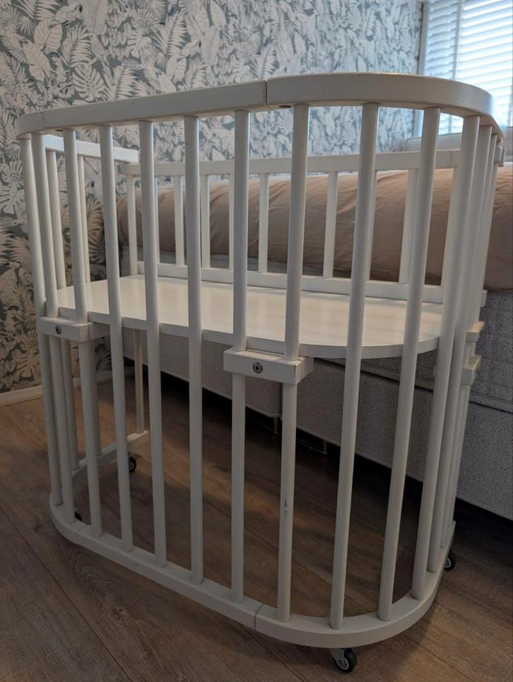Babybay Co-sleeper inclusief matras en hoeslakens, Kinderen en Baby's, Babywiegjes en Ledikanten, Zo goed als nieuw, Wieg, Ophalen