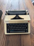 Olympia Monica S typemachine in goede staat, Diversen, Typemachines, Ophalen of Verzenden, Gebruikt