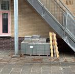 123 stuks 30x30 tegels 33 halve 15x30 en 6 grondbanden, Tuin en Terras, Ophalen, Zo goed als nieuw, 10 m² of meer, Beton