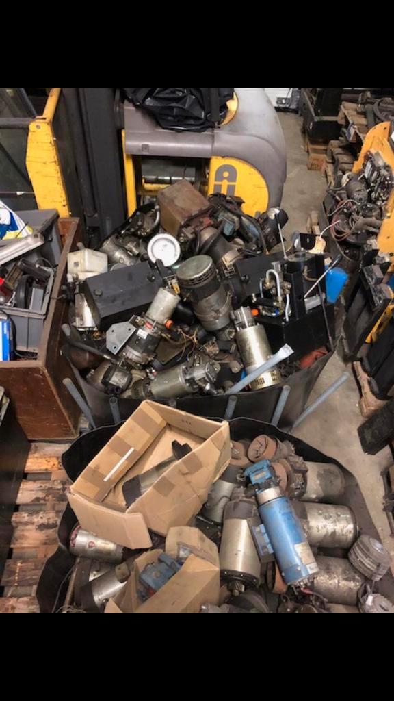 Heftruck onderdelen, vorken,opladers,banden, motor, batterij, Doe-het-zelf en Verbouw, Gereedschap | Machine-onderdelen en Toebehoren