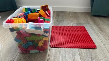 Mix van 220+ originele Lego DUPLO blokken + bouwplaaten beschikbaar voor biedingen