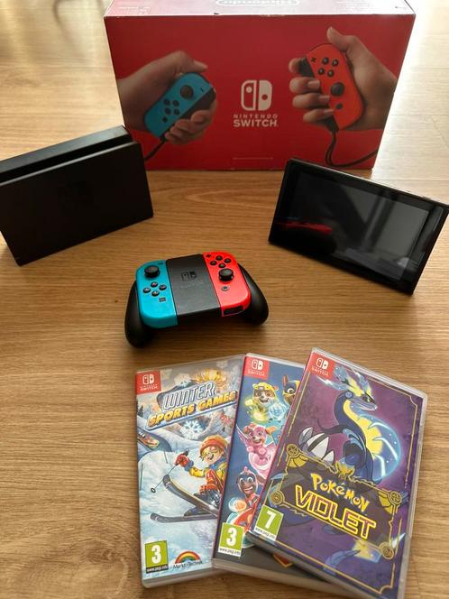 Nintendo Switch V2, Spelcomputers en Games, Spelcomputers | Nintendo Switch, Zo goed als nieuw, Switch 2019 Upgrade, Met 2 controllers