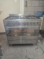 Smeg fornuis met rvs  afzuigkap 90cm, Ophalen, 60 cm of meer, Zo goed als nieuw, Energieklasse A of zuiniger