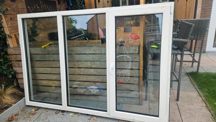 Kunststof Raam/Deur - 220x140cm - Tripel Glas, Doe-het-zelf en Verbouw, Glas en Ramen, Zo goed als nieuw, Gevelraam of Ruit, 160 cm of meer