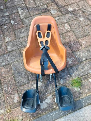 Bobike fietsstoeltje en windscherm beschikbaar voor biedingen