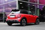 MINI Hatchback Cooper JCW Automaat / Panoramadak / Sportstoe, Auto's, Mini, 136 pk, Gebruikt, Met garantie (alle), 4 stoelen