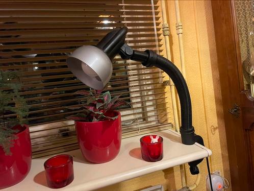 Schattig Herda knijp lampje, Huis en Inrichting, Lampen | Wandlampen, Zo goed als nieuw, Kunststof, Metaal, Ophalen of Verzenden