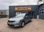 Skoda Rapid 1.2 TSI Greentech Elegance, Auto's, Skoda, Voorwielaandrijving, Euro 5, 86 pk, Gebruikt