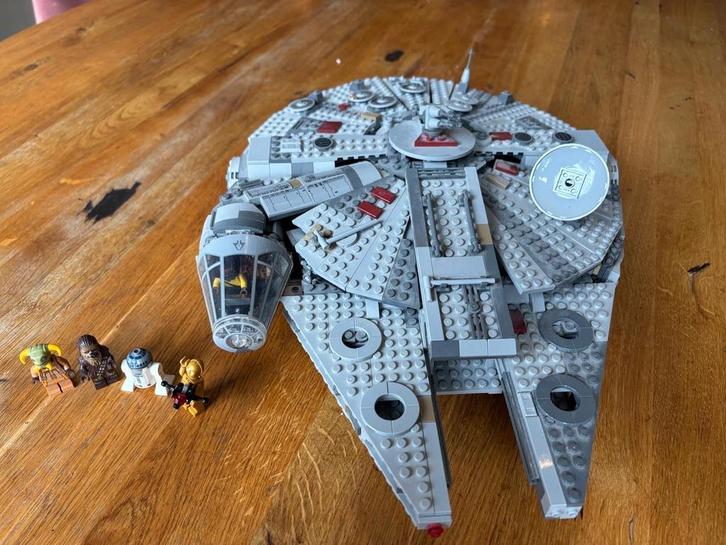 Lego Star Wars Millennium Falcon 75257, Kinderen en Baby's, Speelgoed | Duplo en Lego, Gebruikt, Lego, Complete set, Ophalen of Verzenden