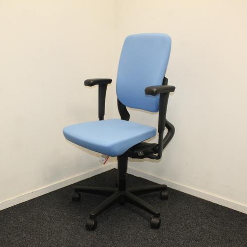 Ahrend 230 Bureaustoelen, Burostoelen, Hemelblauwe Stof, Huis en Inrichting, Bureaustoelen, Gebruikt, Blauw, Ergonomisch, Ophalen of Verzenden