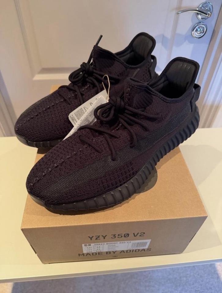 Adidas Yeezy Boost 350 V2 Onyx maat 47 1/3, Kleding | Heren, Schoenen, Nieuw, Sneakers of Gympen, Zwart, Ophalen of Verzenden