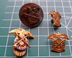 WWII - US - Quartermaster Corps Insignia, Verzamelen, Militaria | Tweede Wereldoorlog, Verzenden, Landmacht, Amerika, Embleem of Badge