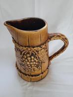 Grote zware Duitse wijnkan keramiek H 26 cm. puntgaaf, Antiek en Kunst, Antiek | Keramiek en Aardewerk, Ophalen of Verzenden