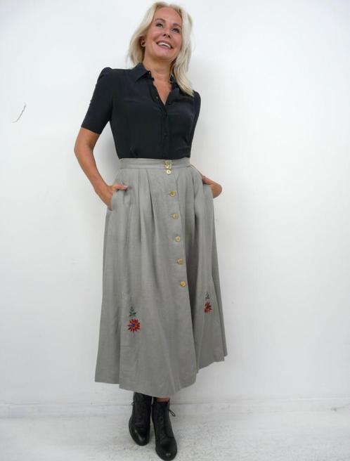 *Abfab Vintage Grijze Linnen Folklore Doorknoop Rok 38*, Kleding | Dames, Rokken, Zo goed als nieuw, Maat 38/40 (M), Grijs, Onder de knie