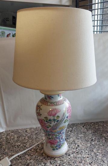 Lamp vaas ch'ing dynasty famille rose lamp beschikbaar voor biedingen