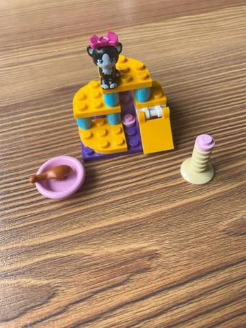 Lego Friends 41018 De speelplaats van Kat beschikbaar voor biedingen