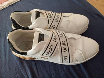 Liu-Jo sneakers beschikbaar voor biedingen