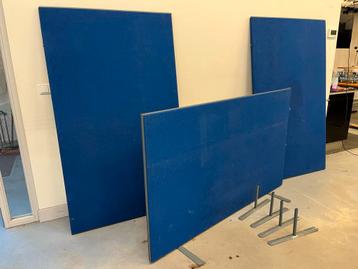 3 Gebruikte Bureau  Tussenschotten kantoormeubair beschikbaar voor biedingen