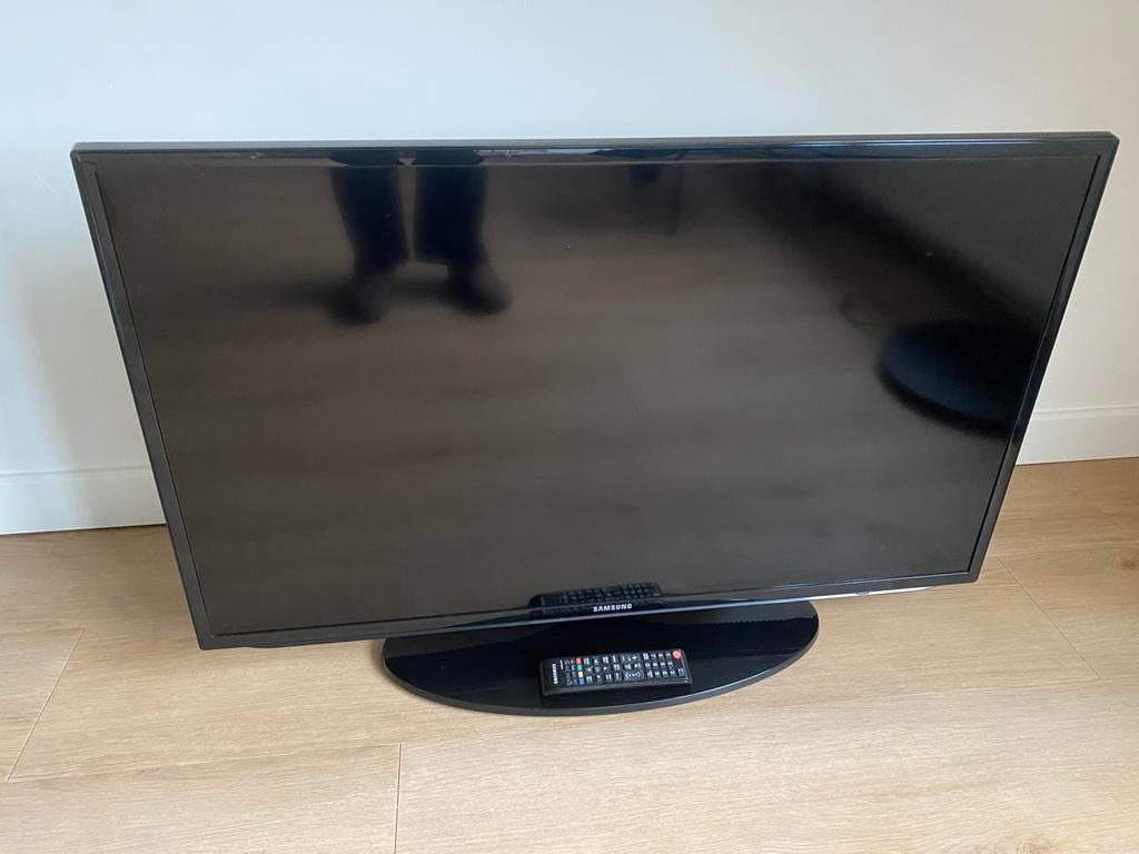 Samsung televisie ue40eh5000w 40 inch, Ophalen, 50 Hz, Zo goed als nieuw, Samsung