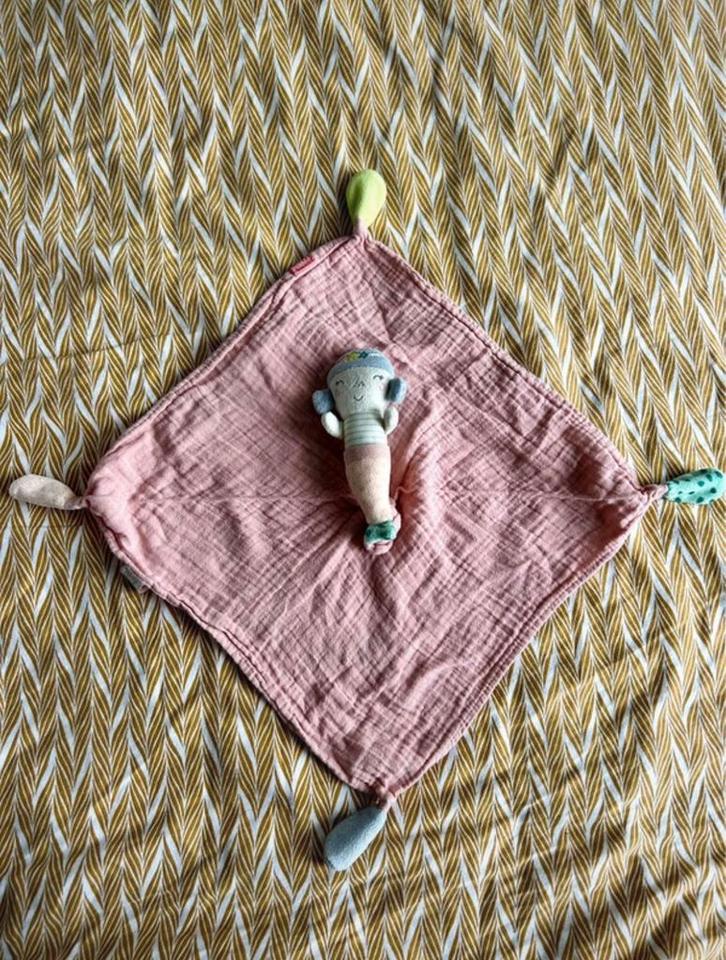 Roze knuffeldoekje zeemeermin – Fehn – tutteldoekje baby, Kinderen en Baby's, Speelgoed | Knuffels en Pluche, Gebruikt, Overige typen