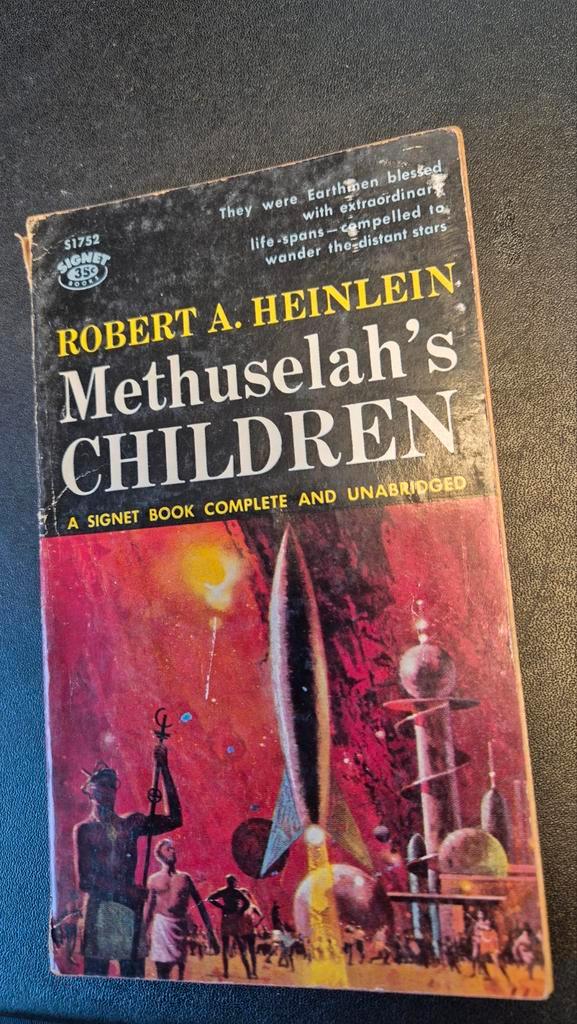 Methuselah's Children - Robert A. Heinlein - Signet Book, Boeken, Science fiction, Gelezen, Ophalen of Verzenden