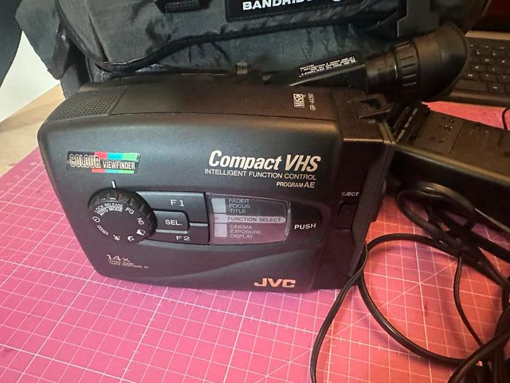 JVC GR-AX360 VHS-C Camcorder, Audio, Tv en Foto, Videocamera's Analoog, Camera, VHS-C of SVHS-C, Ophalen of Verzenden
