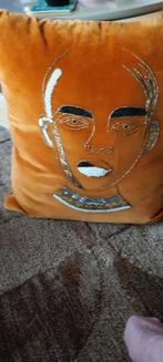 2stuks By Boo 50x50 sierkussen prijs is voor samen, Huis en Inrichting, Woonaccessoires | Kussens, Ophalen of Verzenden, Zo goed als nieuw