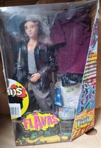 Mattel Flavas Liam nieuw in doos , doos heeft wat schade, Verzamelen, Poppen, Ophalen of Verzenden, Nieuw, Pop