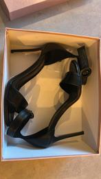 Mooie sandaal NOTRE-V, Kleding | Dames, Ophalen of Verzenden, Zo goed als nieuw, Zwart, Sandalen of Muiltjes
