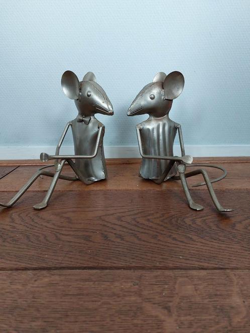 Zilverkleurige (tinnen) set decoratieve muizen, Antiek en Kunst, Antiek | Koper en Brons, Ophalen of Verzenden