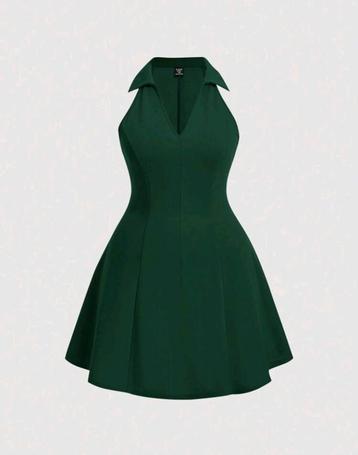 Nieuwe Sexy groene halterjurk maat 52(eu) beschikbaar voor biedingen