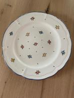 GEZOCHT. Zeller Fayencerie Petite rose dinerbord, Huis en Inrichting, Ophalen of Verzenden, Zo goed als nieuw, Bord(en), Overige stijlen