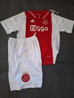 Nieuw Ajax tenue maat 128, Kinderen en Baby's, Ajax, Jongen of Meisje, Nieuw, Overig