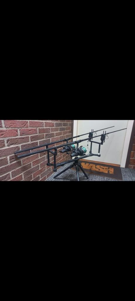 Karperset zgan sonic, nash, fox, Watersport en Boten, Hengelsport | Karpervissen, Zo goed als nieuw, Complete set, Ophalen