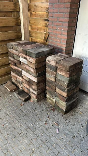 GRATIS keien, stenen en grind beschikbaar voor biedingen