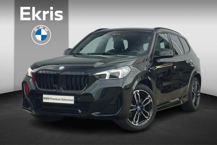 BMW X1 xDrive30e M Sport | Trekhaak / Head-up / Harman Kardo, Auto's, BMW, Bedrijf, Te koop, X1, 4x4, Bochtverlichting, Dakrails