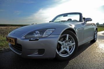 Te huur: unieke Honda S2000 Silverstone metallic roadster