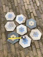Hexagonale tegels met bloem motief, Ophalen