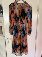 Jurk Soaked in luxury maat L in prachtige kleuren, Maat 38/40 (M), Soaked in luxury, Blauw, Ophalen of Verzenden
