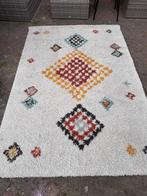 Vloerkleed (1,60 bij 2,35 meter), Ophalen, Zo goed als nieuw