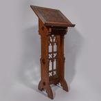 Neogotische lezenaar, ambo. Eikenhout, Ophalen