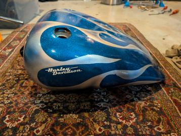 Special paint metal flake tank Harley Davidson  beschikbaar voor biedingen